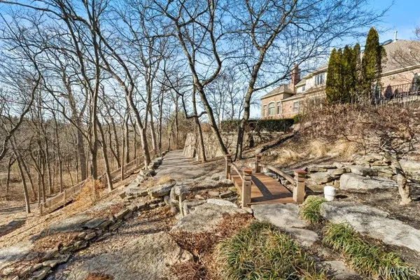 $10,000 | 12932 Sunset Bluff Court, St. Louis, MO 63127