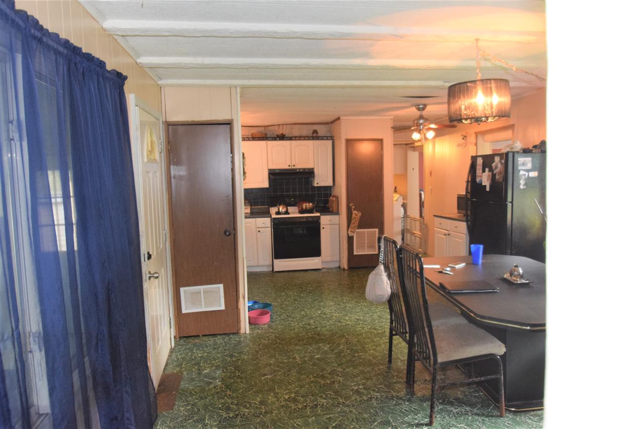 13 Juniper Street Exeter, NH 03833 - Photo 4 of 9