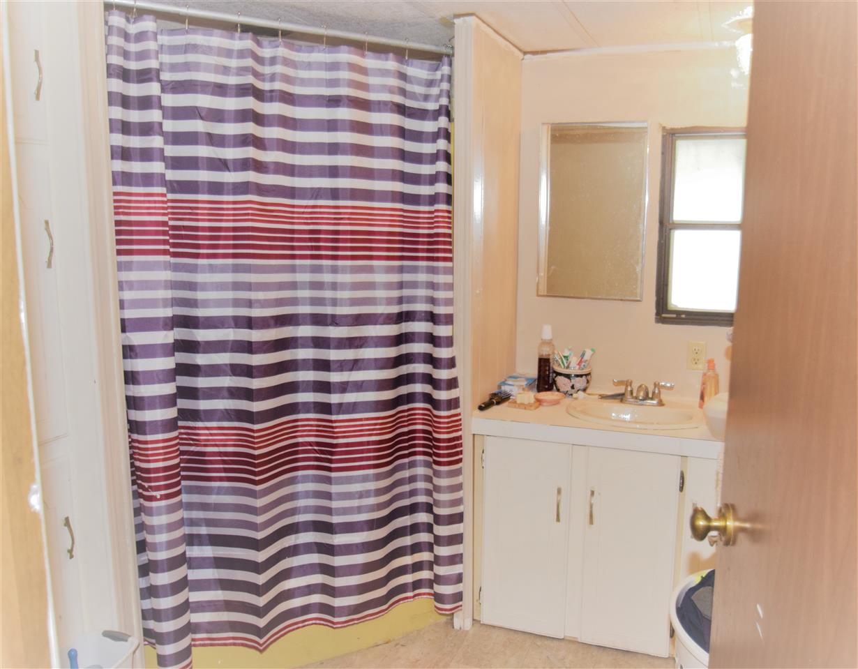 13 Juniper Street Exeter, NH 03833 - Photo 7 of 9