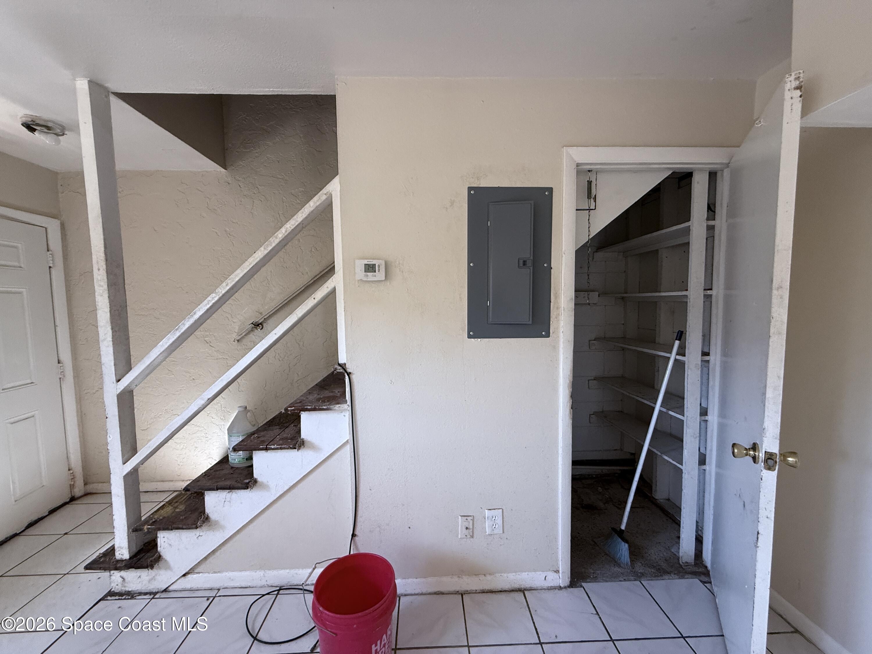 27 Ella Street, Unit B Melbourne, FL 32935 - Photo 7 of 18 a view of entryway