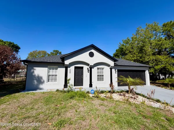 $2,300 | 160 Eureka Avenue Northeast, Palm Bay, FL 32907