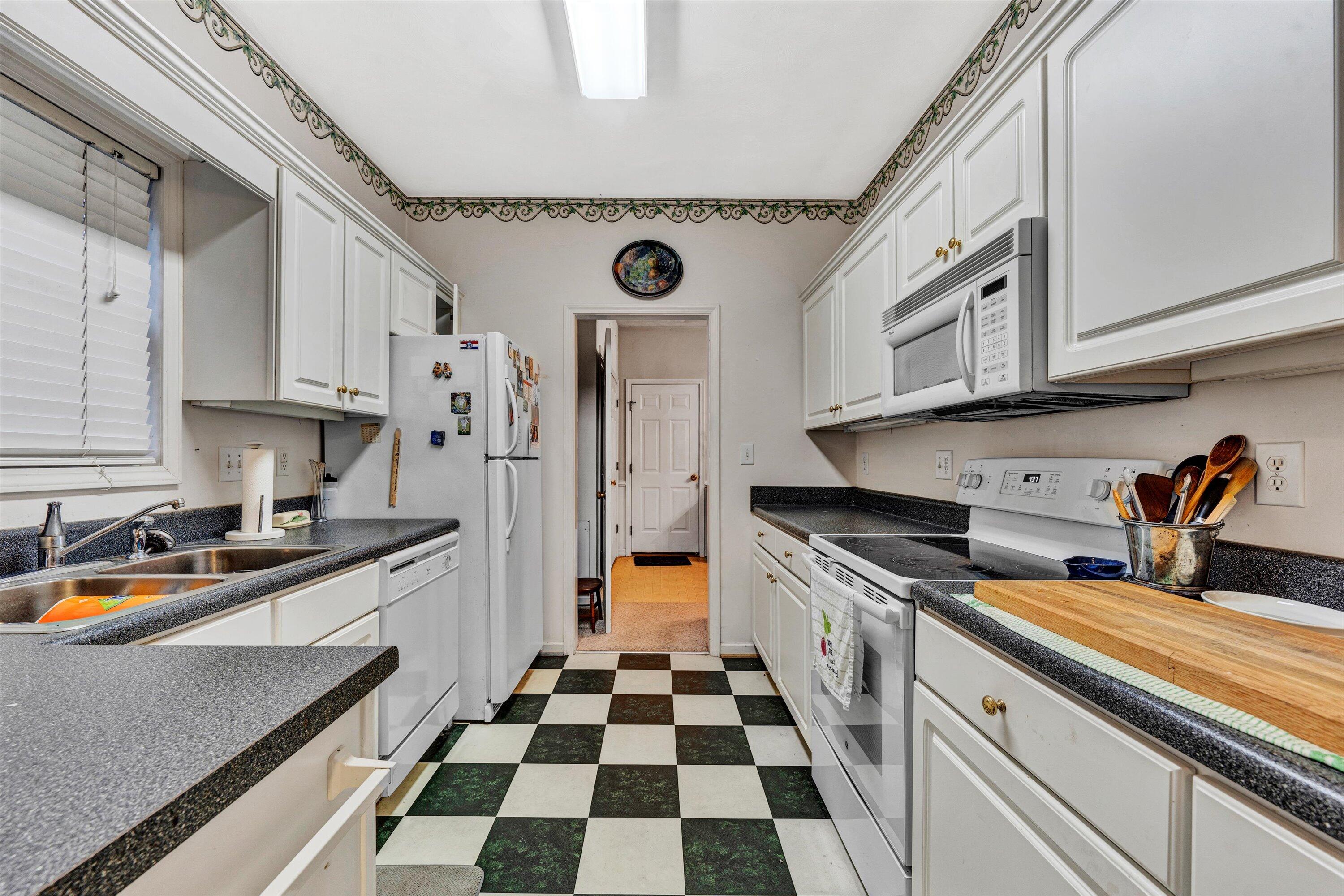 557 Deer Ridge Lane Vinton, VA 24179 - Photo 12 of 21 12-DSC00049