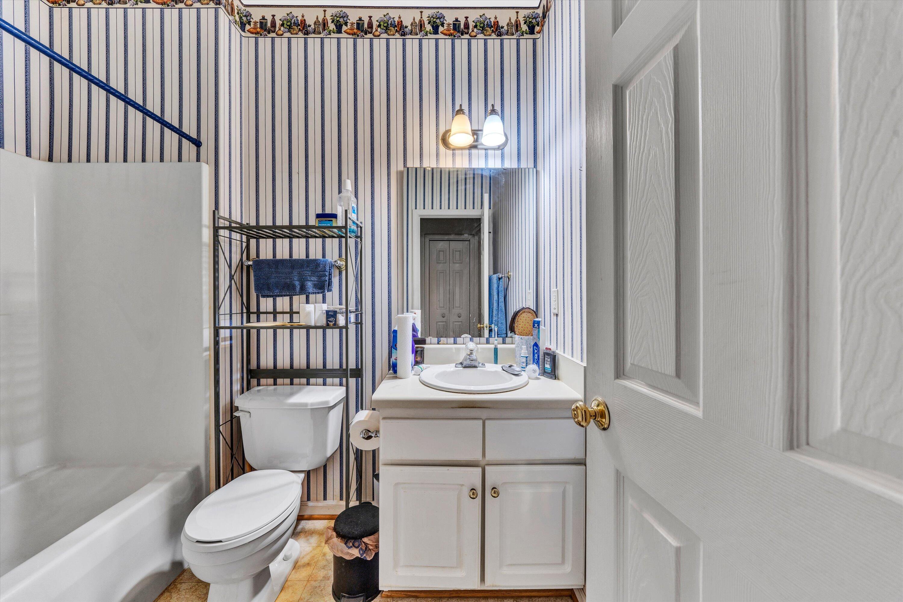 557 Deer Ridge Lane Vinton, VA 24179 - Photo 16 of 21 16-DSC00022
