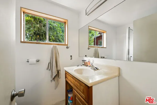 $1,999,000 | 2186 Mar Vista Avenue, Altadena, CA 91001
