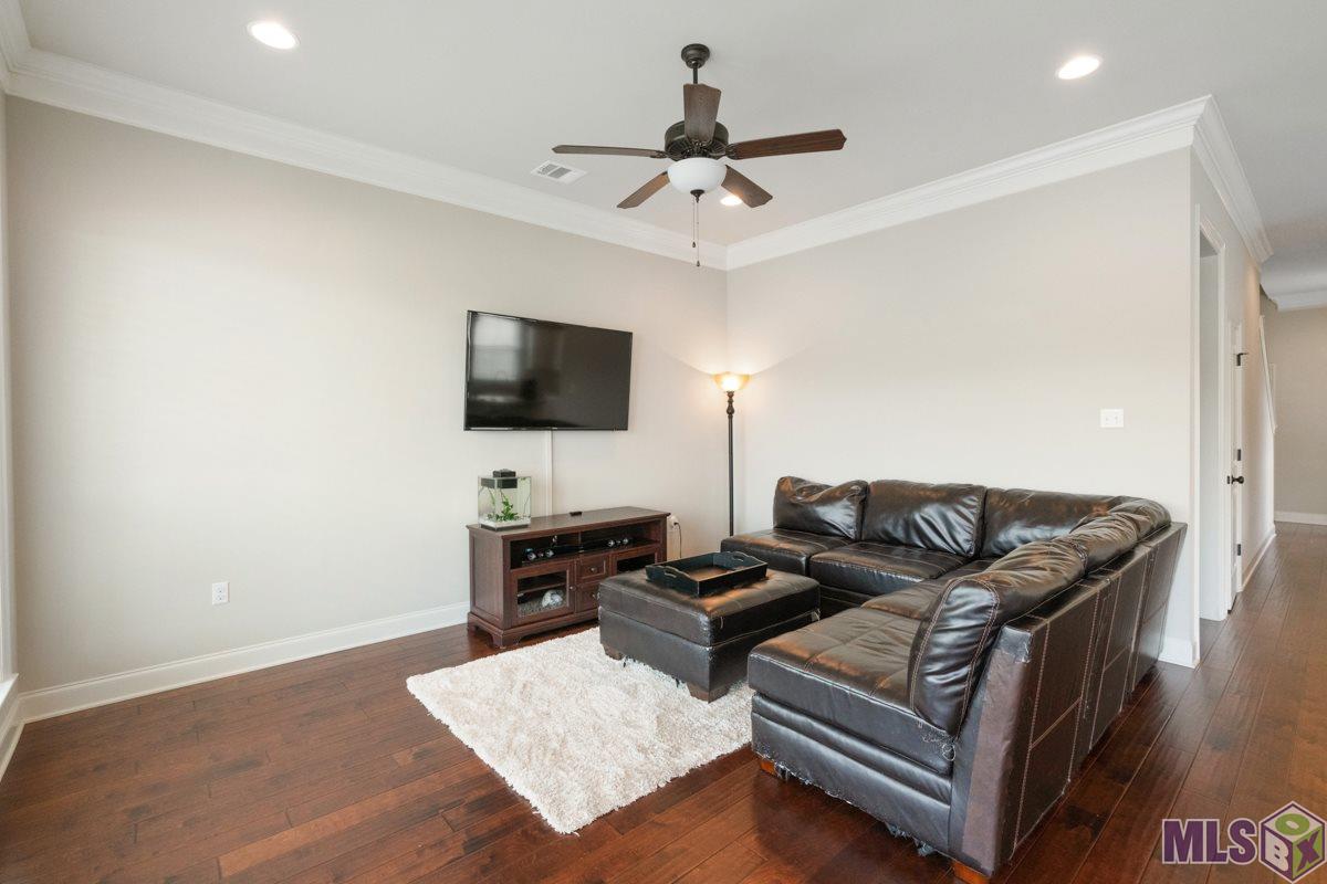 8148 Valencia Court Baton Rouge, LA 70820 - Photo 11 of 23