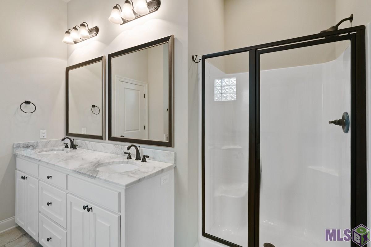 8148 Valencia Court Baton Rouge, LA 70820 - Photo 14 of 23
