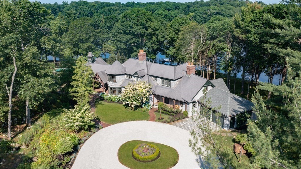 151 Border Street Scituate, MA 02066 - Photo 3 of 38