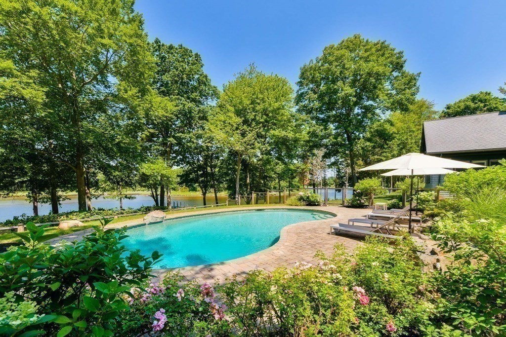 151 Border Street Scituate, MA 02066 - Photo 33 of 38