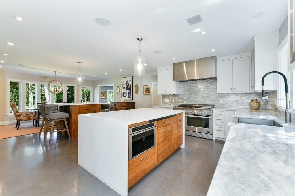 151 Border Street Scituate, MA 02066 - Photo 9 of 38