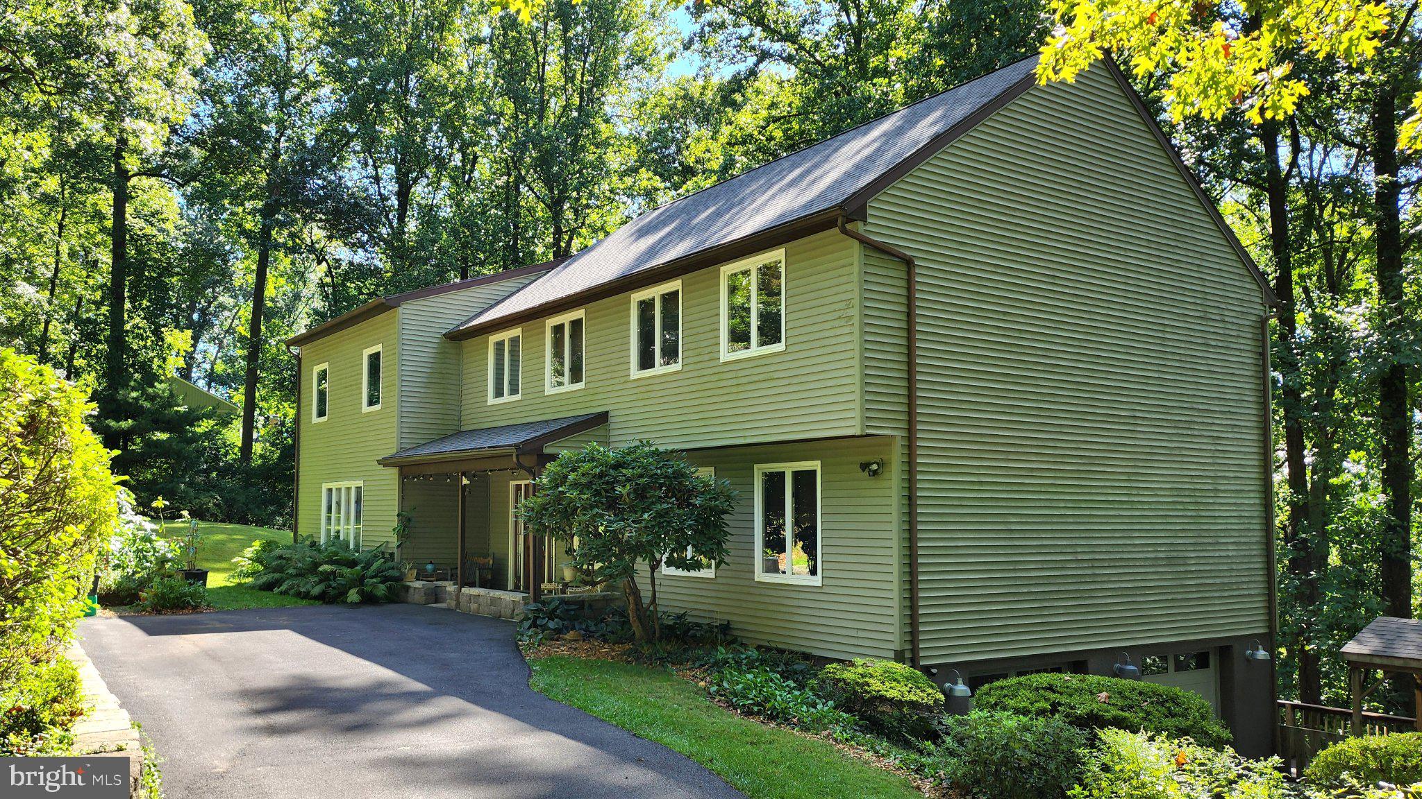 135 Golf Ridge Road Reinholds, PA 17569 - Photo 1 of 2 Gallery Image 1