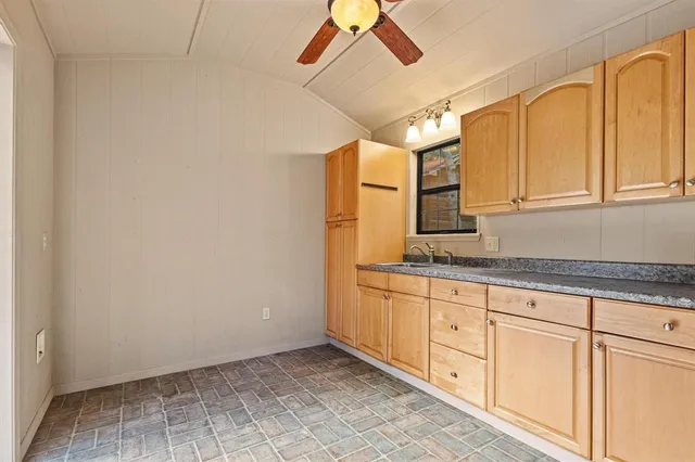 $349,900 | 91 Shadow Lane, Pottsboro, TX 75076