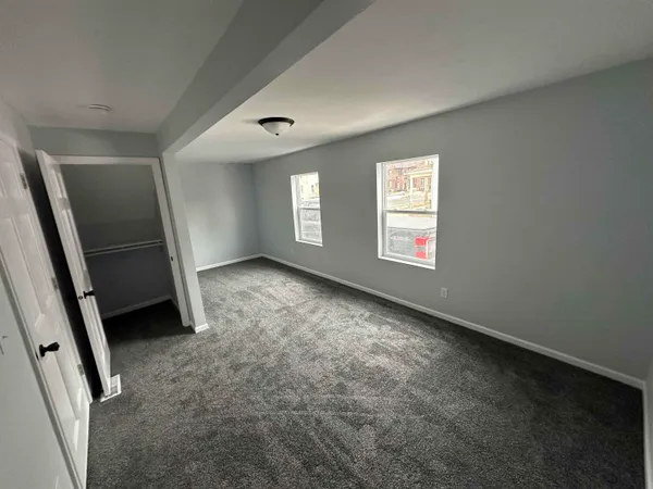 $265,000 | 911 St Clair Street, Manitowoc, WI 54220