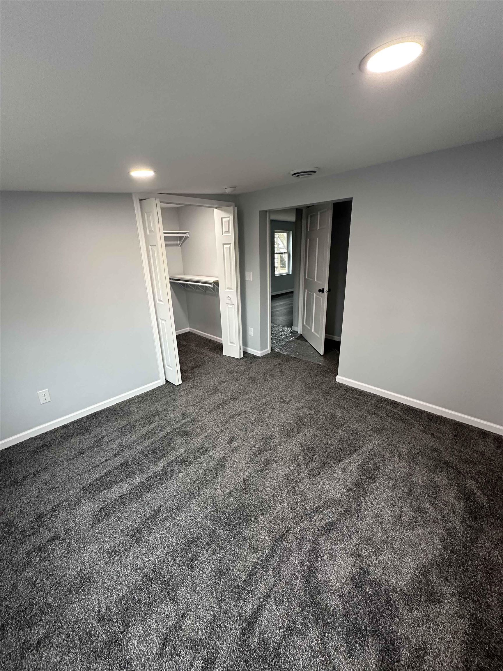 911 St Clair Street Manitowoc, WI 54220 - Photo 19 of 20