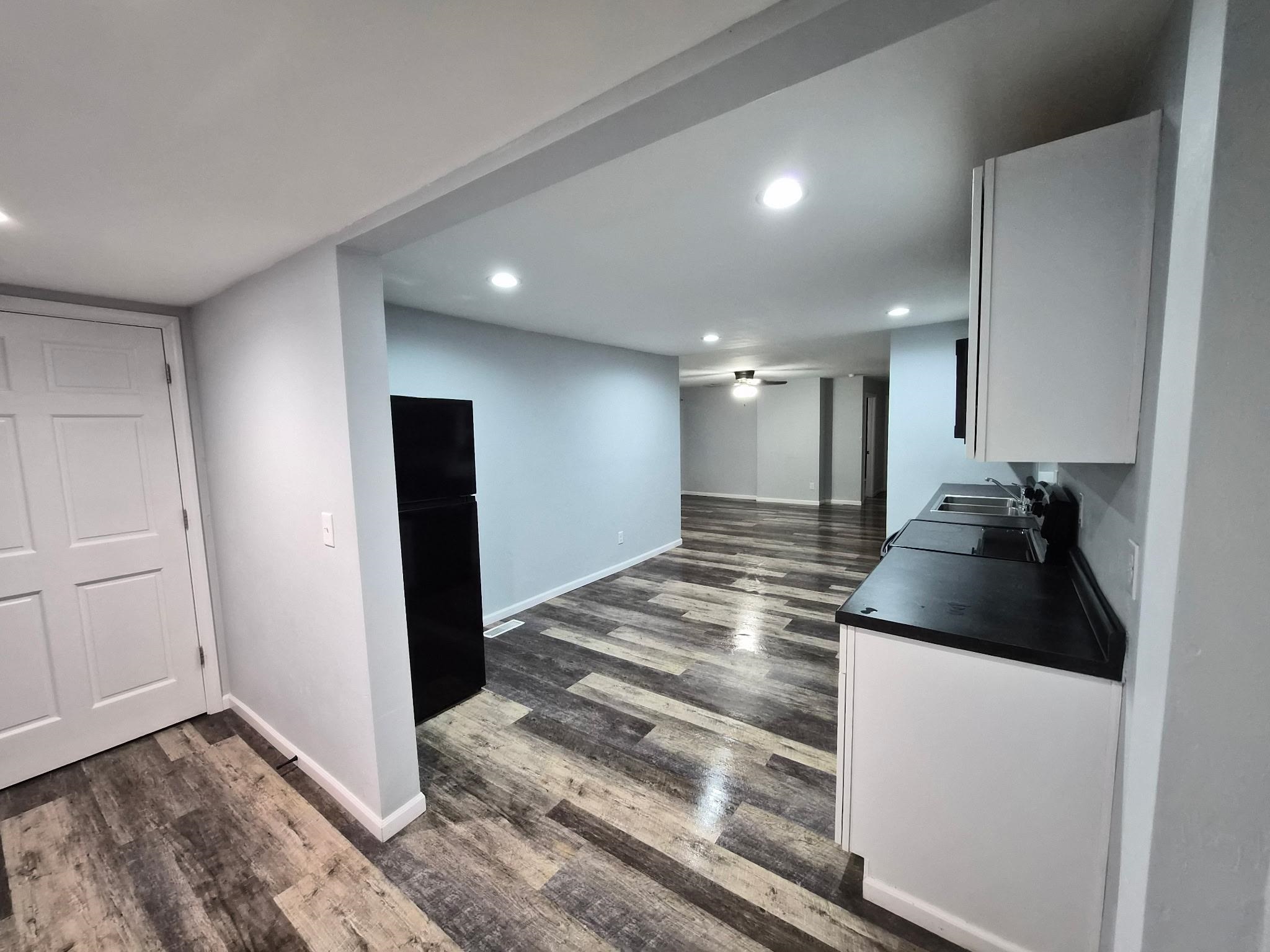 911 St Clair Street Manitowoc, WI 54220 - Photo 9 of 20