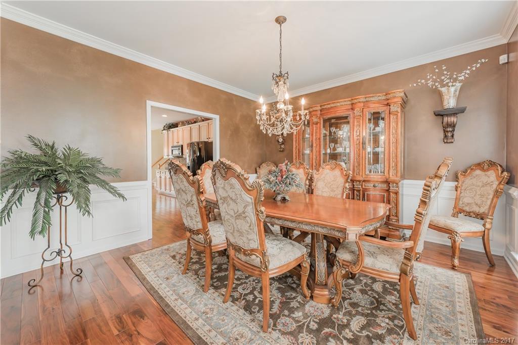 11924 Farnborough Road Huntersville, NC 28078 - Photo 3 of 23 Gallery Image 3