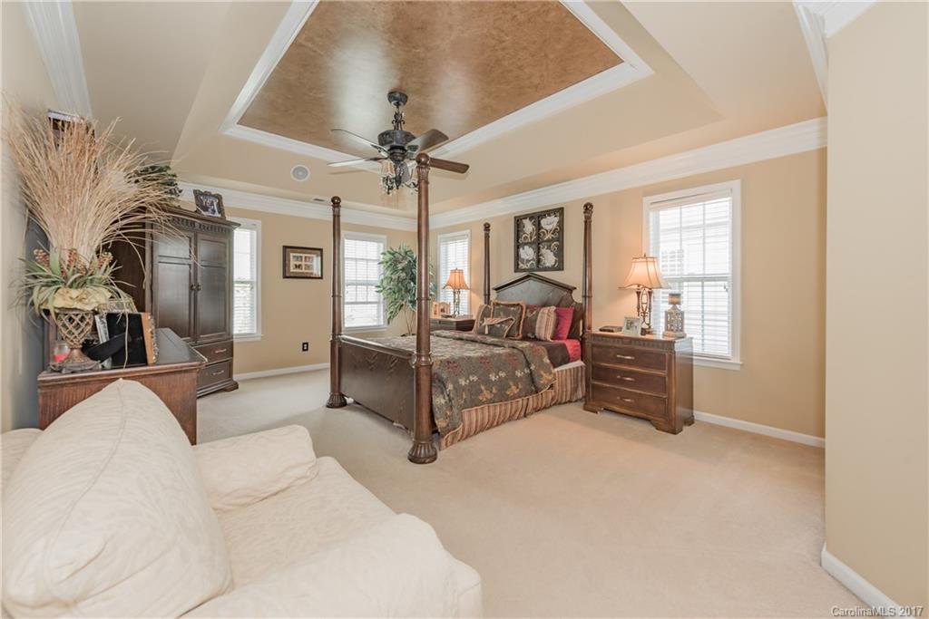 11924 Farnborough Road Huntersville, NC 28078 - Photo 8 of 23 Gallery Image 8