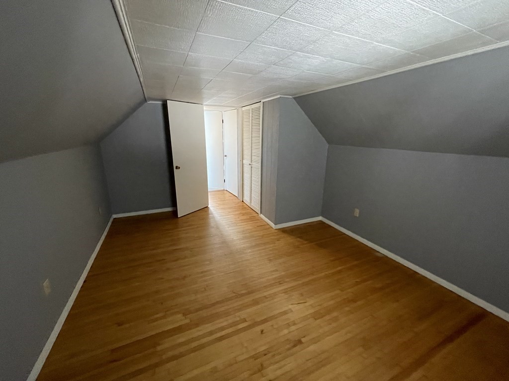 136 Temby Street Springfield, MA 01119 - Photo 14 of 22