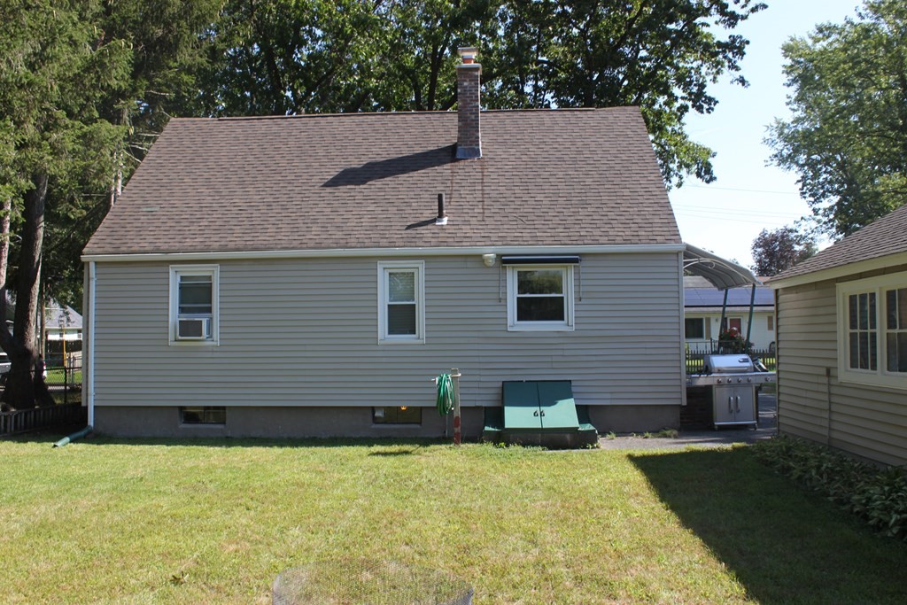136 Temby Street Springfield, MA 01119 - Photo 21 of 22