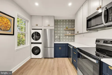 $470,000 | 1115 North Pitt Street, Unit 3A, Alexandria, VA 22314