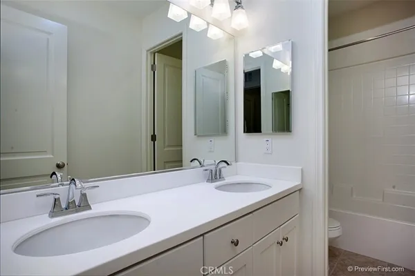 $4,500 | 88 Painted Trellis, Irvine, CA 92620