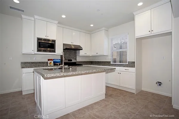 $4,500 | 88 Painted Trellis, Irvine, CA 92620