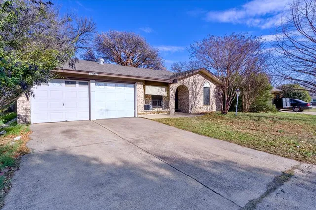 $295,000 | 1717 Oak Tree Drive, Denton, TX 76209