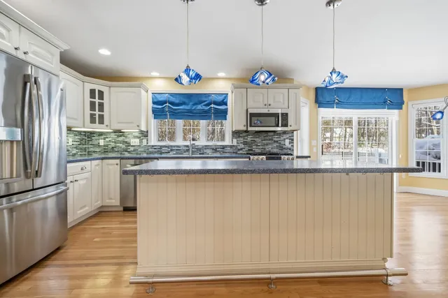 $929,000 | 5 Thistle Lane, Hooksett, NH 03106