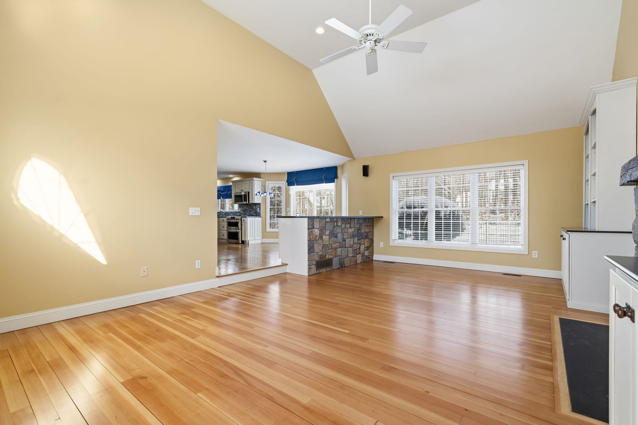 5 Thistle Lane Hooksett, NH 03106 - Photo 21 of 60