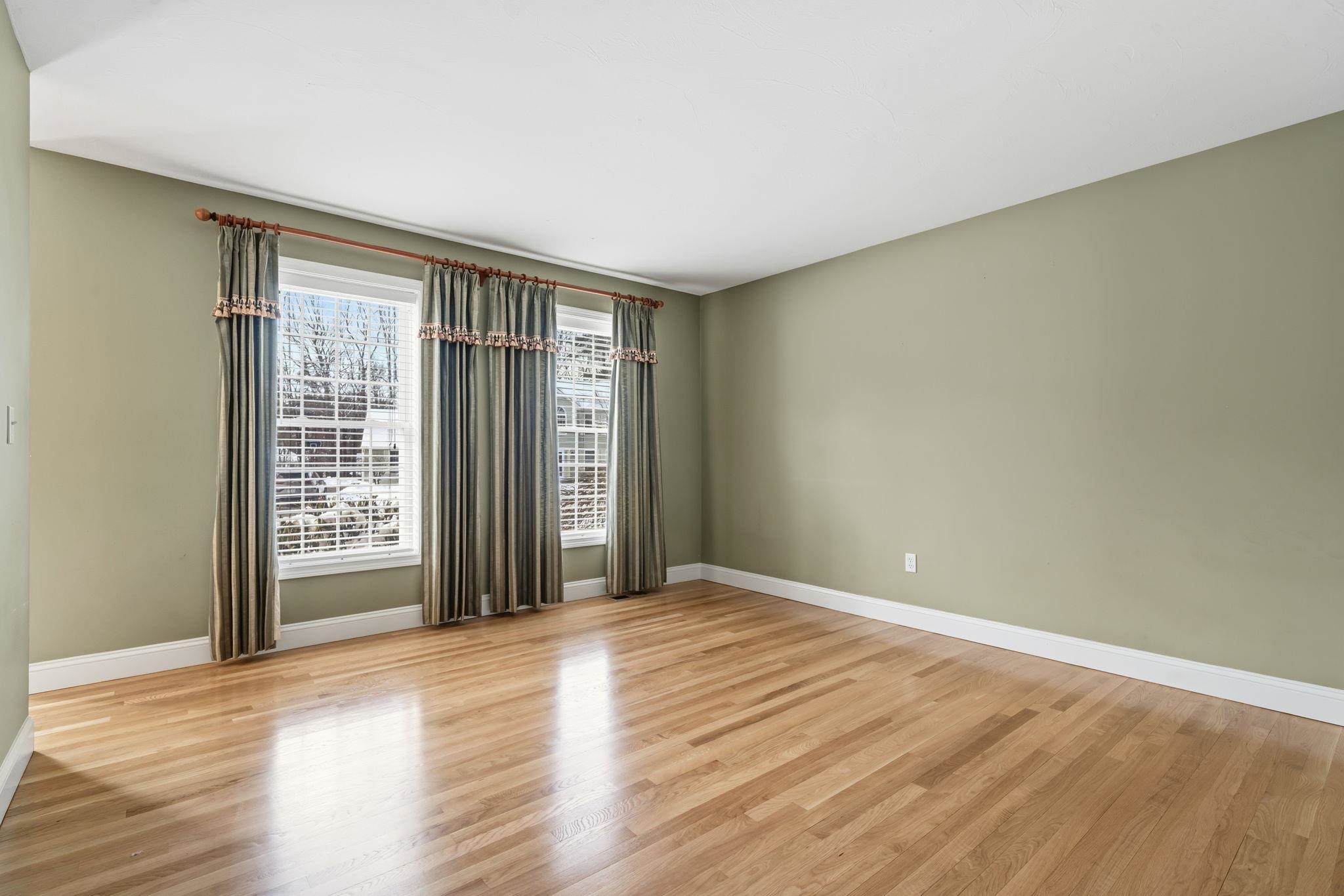 5 Thistle Lane Hooksett, NH 03106 - Photo 26 of 60