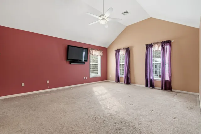 $929,000 | 5 Thistle Lane, Hooksett, NH 03106