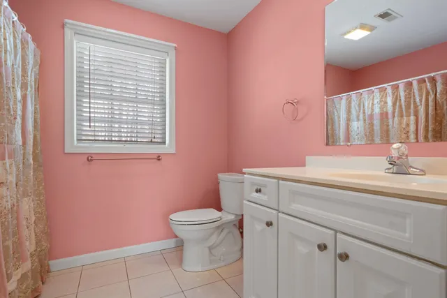 $929,000 | 5 Thistle Lane, Hooksett, NH 03106