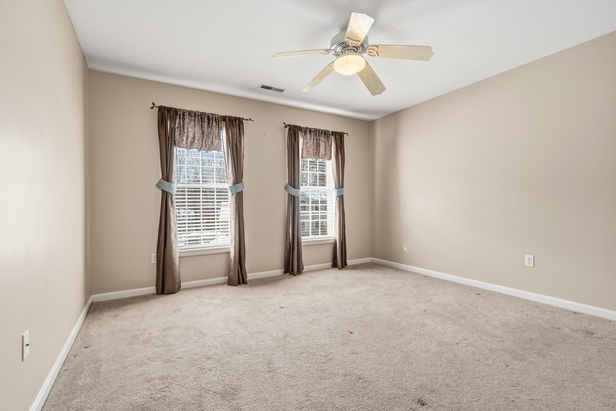 5 Thistle Lane Hooksett, NH 03106 - Photo 41 of 60