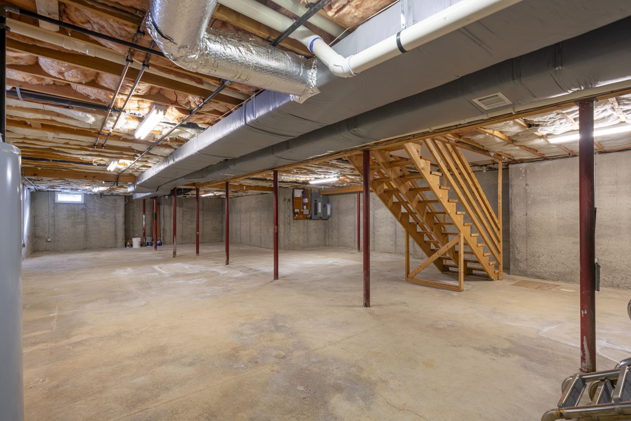 5 Thistle Lane Hooksett, NH 03106 - Photo 56 of 61