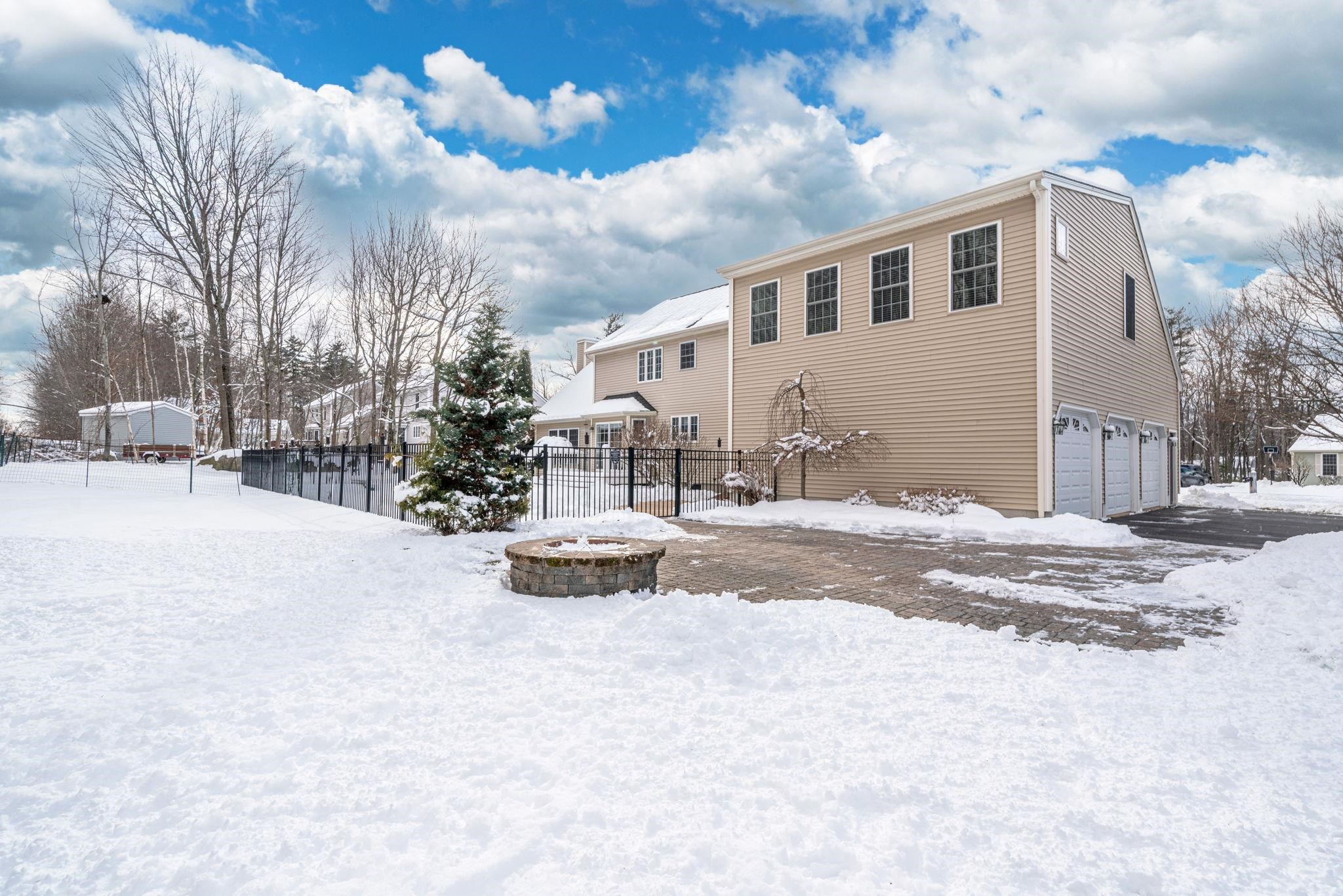 5 Thistle Lane Hooksett, NH 03106 - Photo 6 of 60