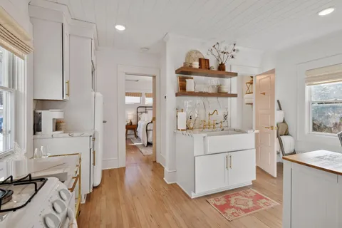 $520,000 | 3823 Vincent Avenue South, Minneapolis, MN 55410