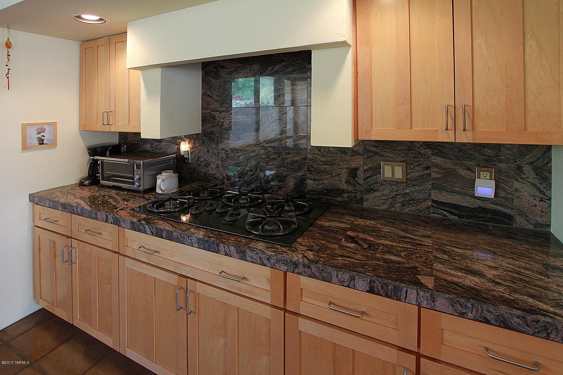 1909 East Buck Ridge Place Tucson, AZ 85737 - Photo 11 of 44