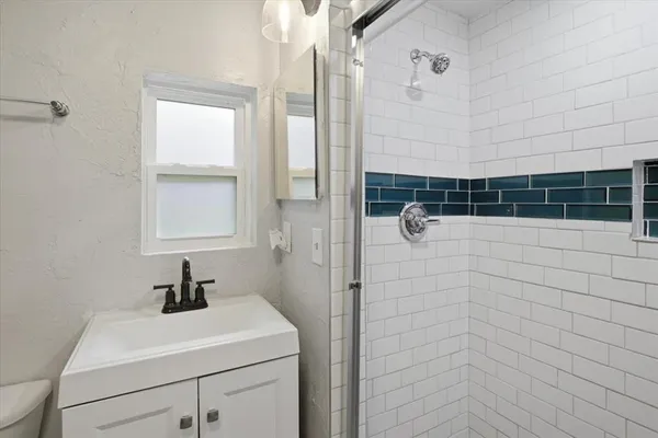 $1,350 | 4024 Collinwood Avenue, Fort Worth, TX 76107