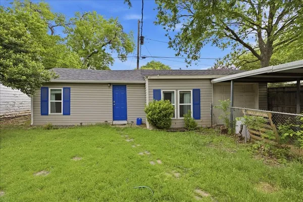 $1,350 | 4024 Collinwood Avenue, Fort Worth, TX 76107