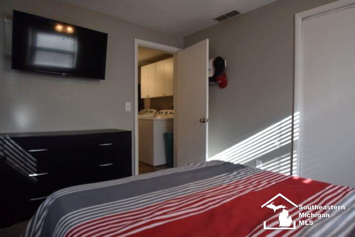 3411 Dean Road Lambertville, MI 48144 - Photo 8 of 15