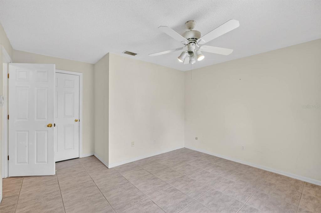 191 Roberts Road Edgewater, FL 32141 - Photo 19 of 56