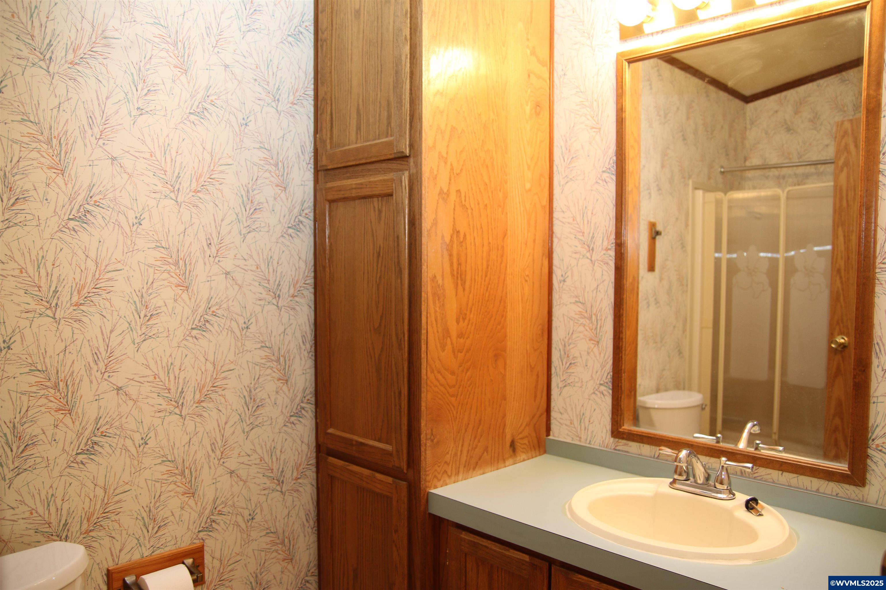 872 Northwest North Albany Road Albany, OR 97321 - Photo 8 of 22