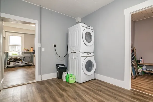 a view of a storage & utility room with washer and dryer
