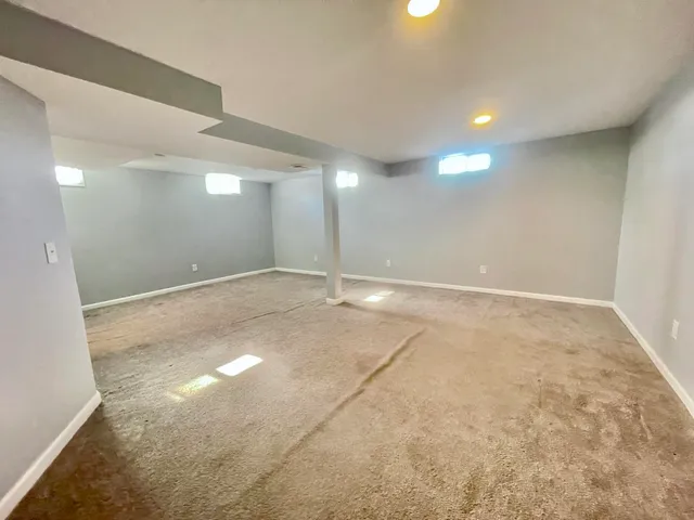 $182,500 | 1417 Gerry Drive, Jackson, MI 49202