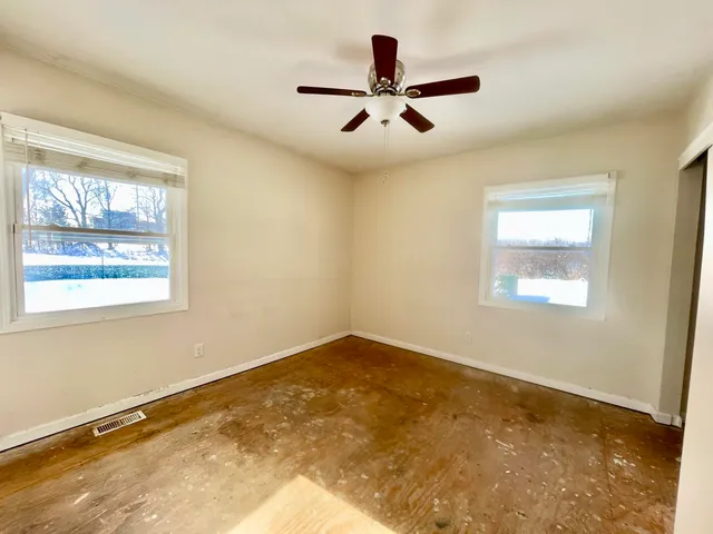 $182,500 | 1417 Gerry Drive, Jackson, MI 49202