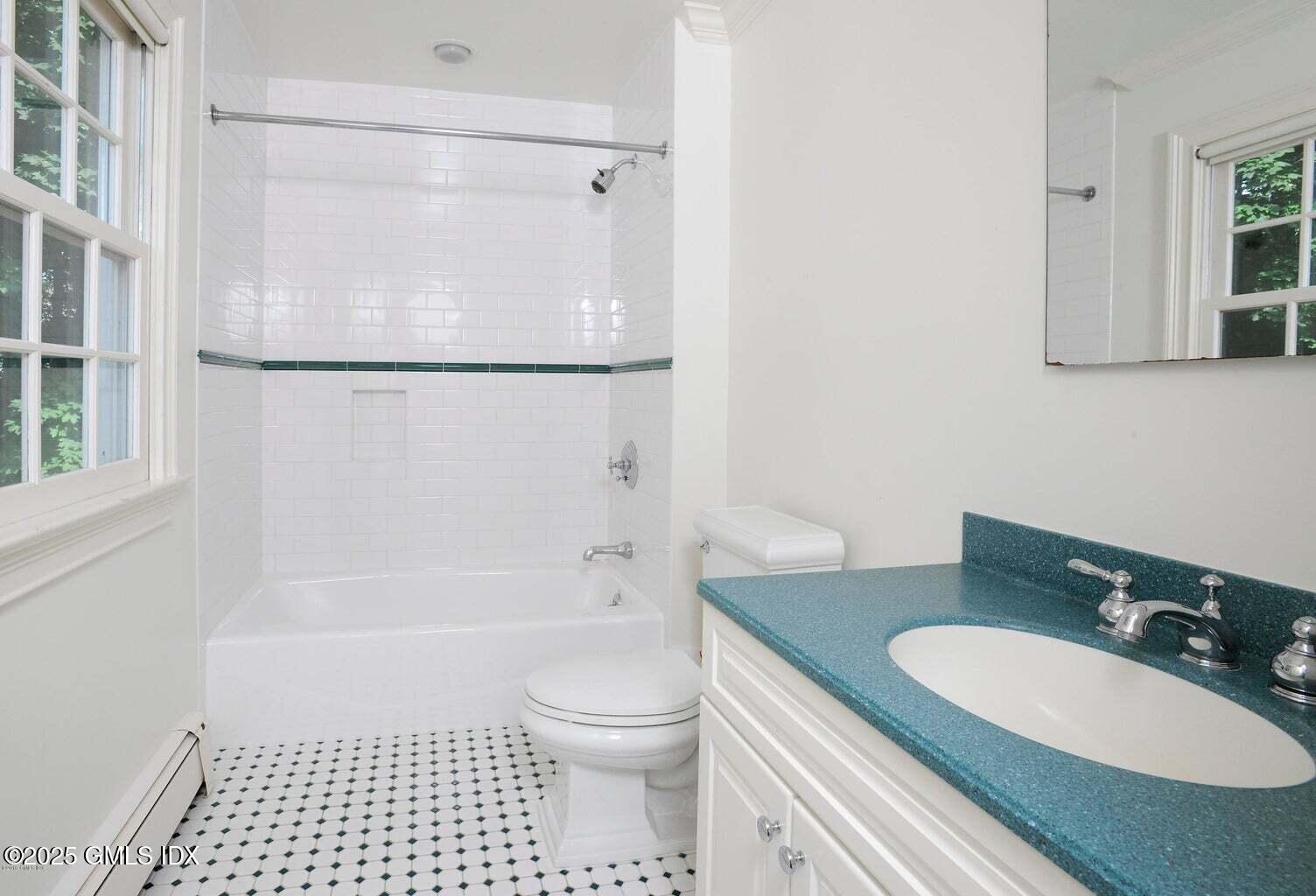 177 Indian Head Road Riverside, CT 06878 - Photo 23 of 30 3rd Full Bathroom