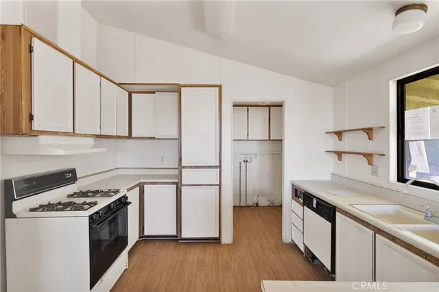 $365,000 | 9283 Atsina Road, Phelan, CA 92371