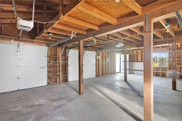 $365,000 | 9283 Atsina Road, Phelan, CA 92371