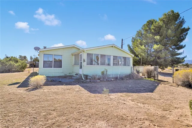 $365,000 | 9283 Atsina Road, Phelan, CA 92371