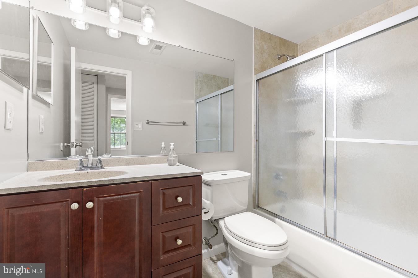 5918 Oak Ridge Court Burke, VA 22015 - Photo 28 of 37