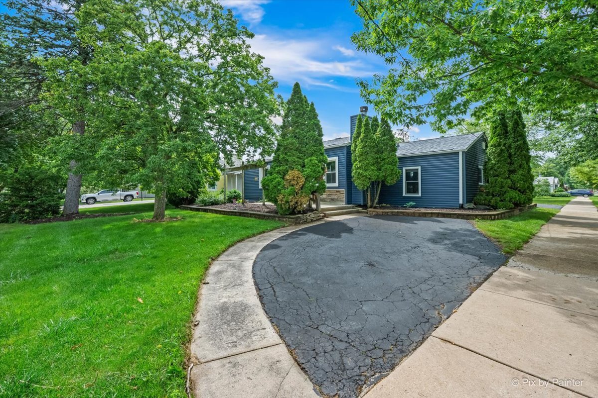 51 West Harrison Road Lombard, IL 60148 - Photo 2 of 37